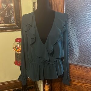 Pull Over V-Neck Blouse